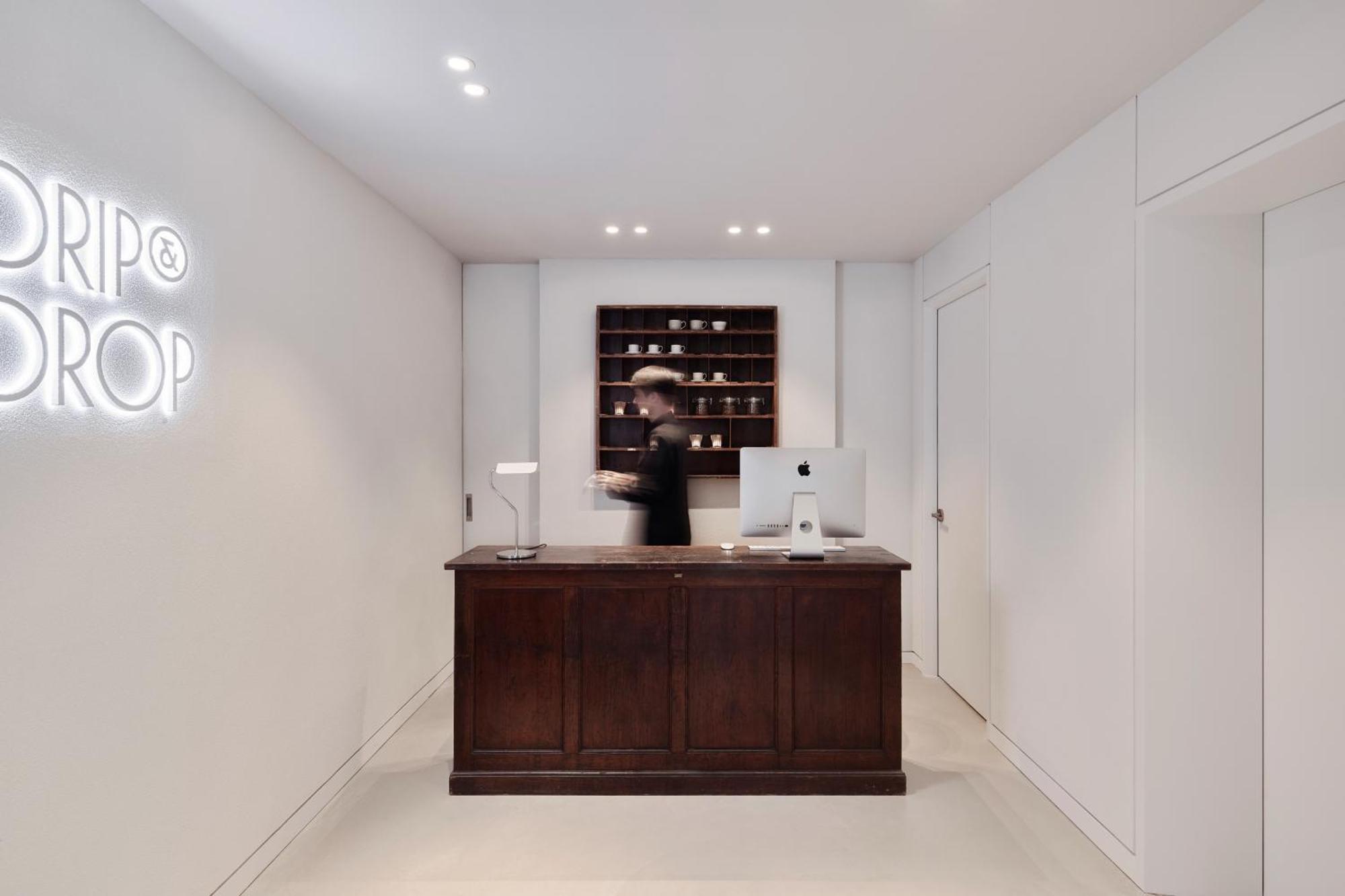 Hotel Drip&Drop, Myeongdong Сеул Екстериор снимка
